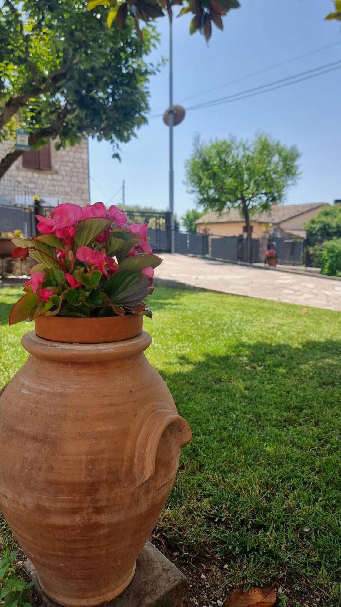 La Casa Dei Fiori Villa Assisi Kültér fotó